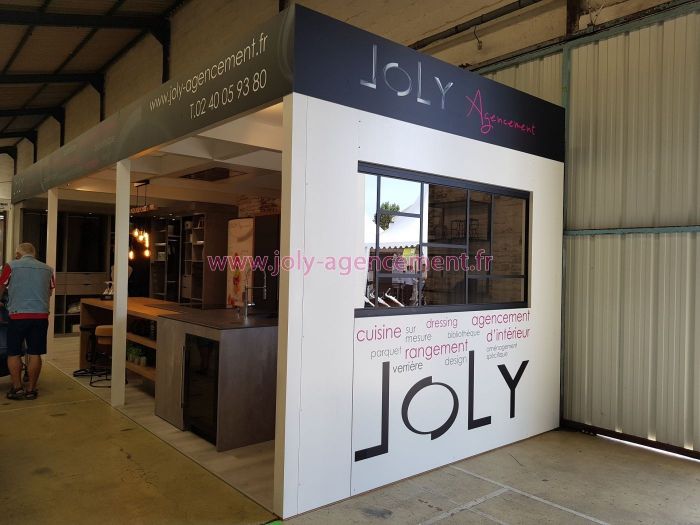 Joly Agencement verrière design sur mesure foire minées